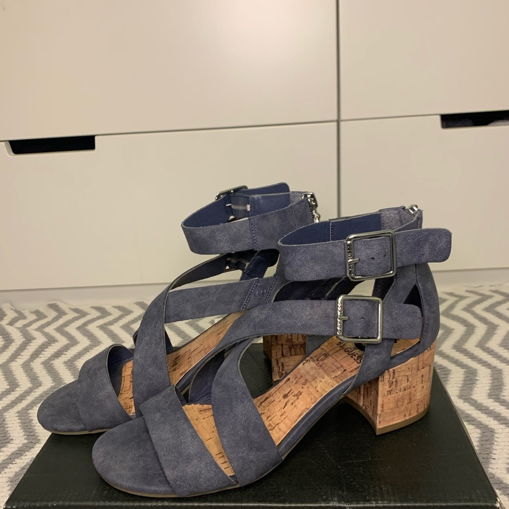 Guess Sandals - Picture 2 of 6